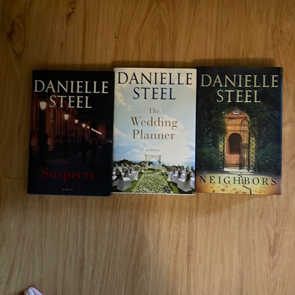 Danielle Steel Books
